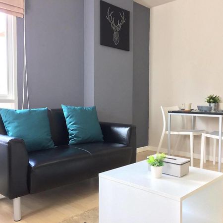 Modern Studio Room At Kathu Εξωτερικό φωτογραφία
